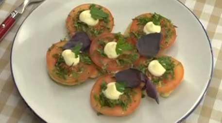 бутерброд с овощами и соусом детский на день рождение