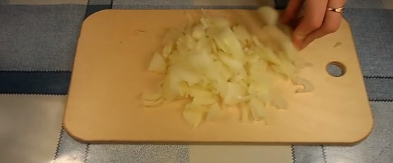 режем лук