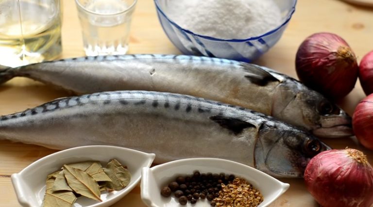 ингредиенты для маринования скумбрии