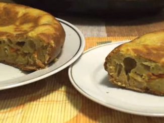 капустный пирог в мультиварке с грибами