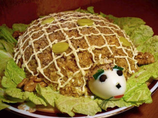 салат черепашка с курицей и грецкими орехами